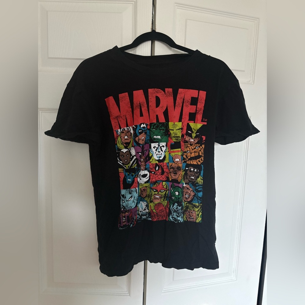 Marvel Vintage Graphic T-Shirt